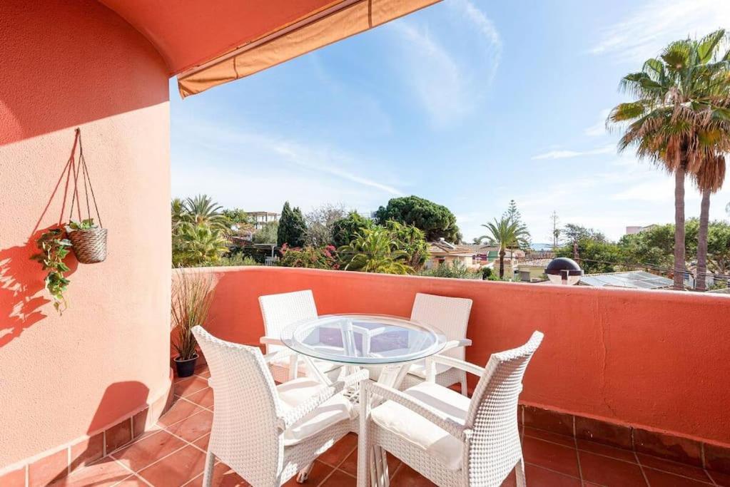 Apartamento Alvarito Playa Front *