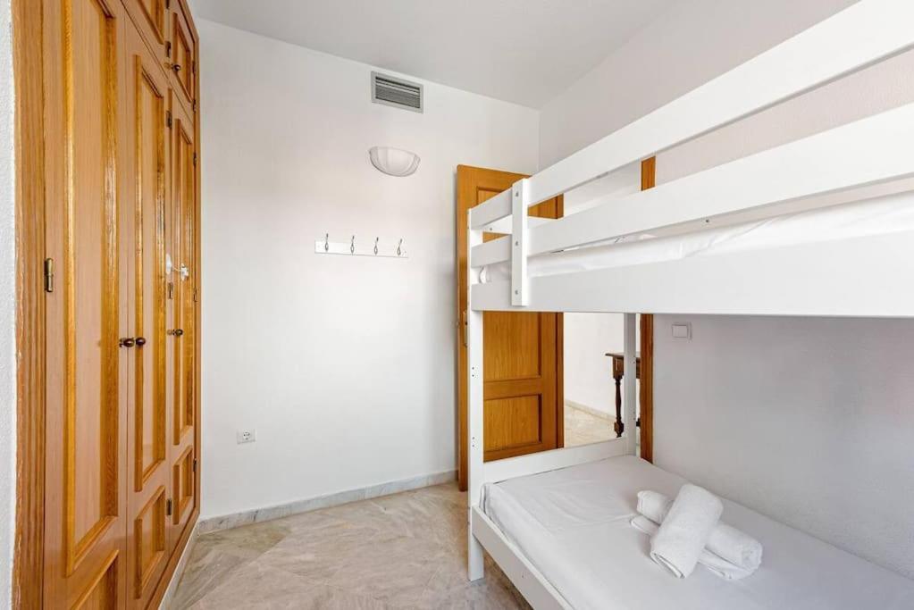 Apartamento Alvarito Playa Front Marbella